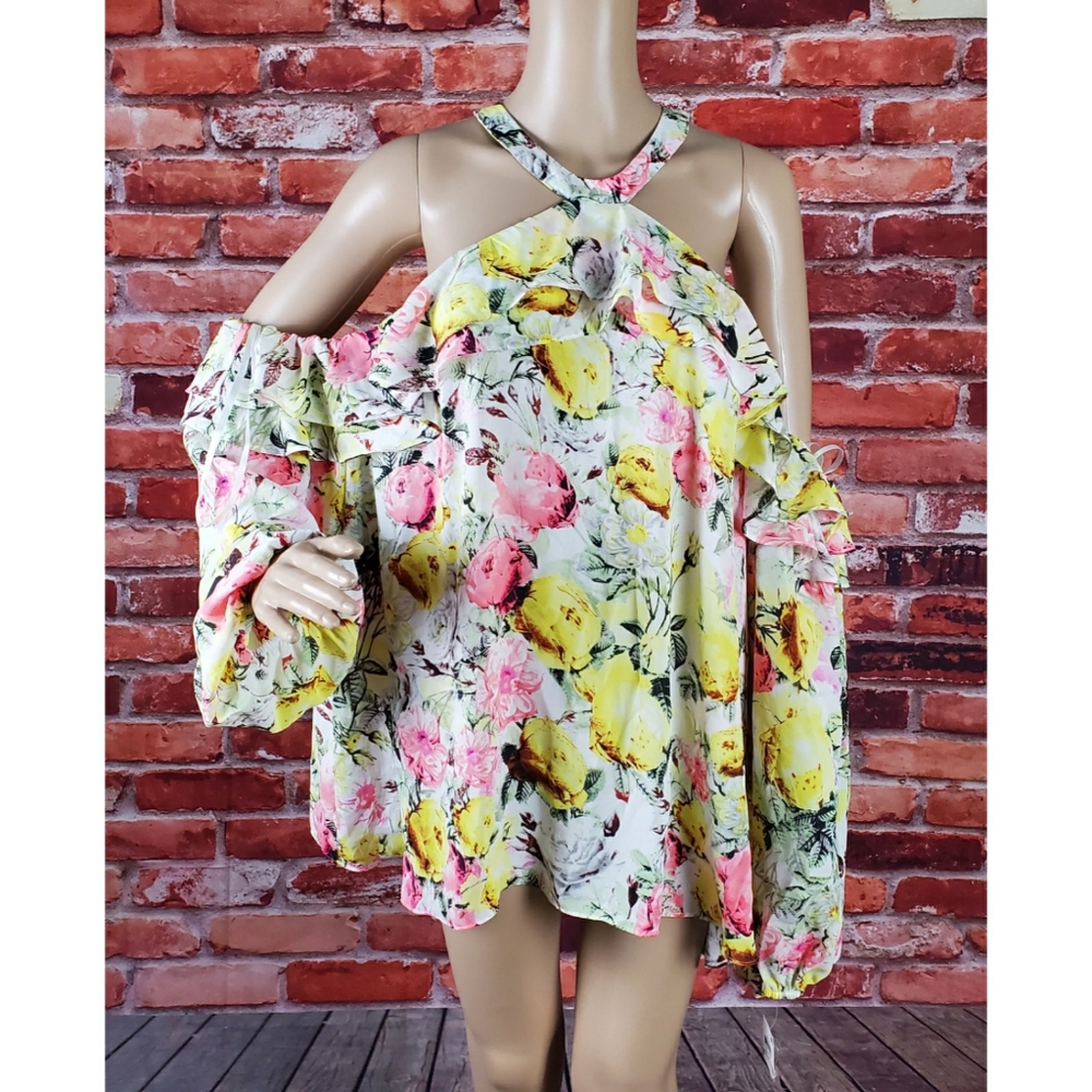 INC Cold Shoulder Blouse Size 3X NWT - Picture 3 of 4